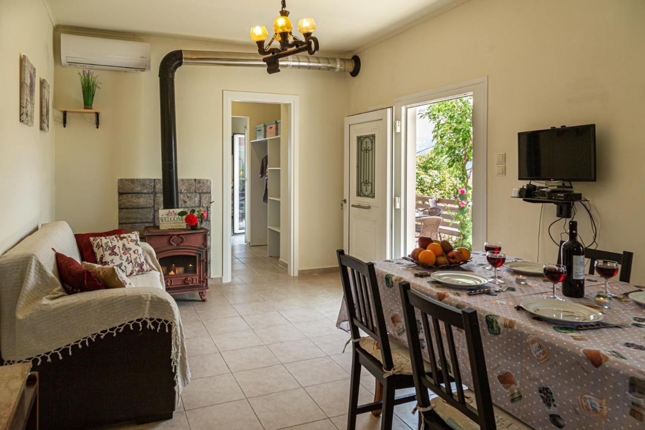 Adonino Residence-the House Of Pomegranates * Lakithra