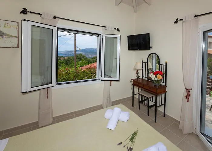 Adonino Residence-The House Of Pomegranates